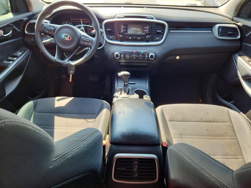 2016 Kia Sorento მანქანა იყიდება აუქციონზე, vin: 5XYPG4A3XGG122623, აუქციონის ნომერი: 68499016