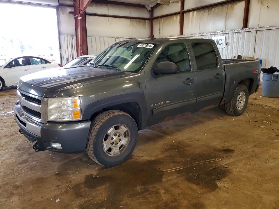 Aukcja sprzedaży 2011 Chevrolet Silverado, vin: 3GCPKSE3XBG102976, numer aukcji: 69538026