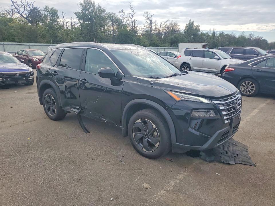 68762636 :رقم المزاد ، 5N1BT3BB5SC842278 vin ، 2025 Nissan Rogue مزاد بيع