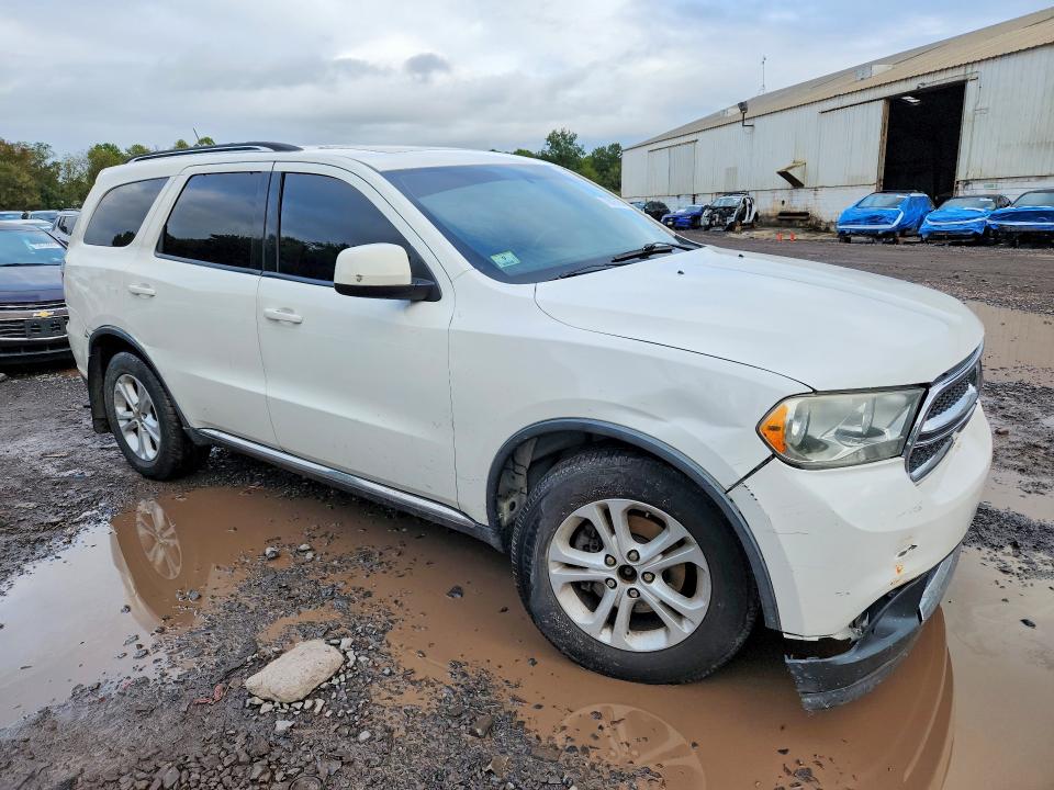 70616756 :رقم المزاد ، 1D4RE2GG9BC674823 vin ، 2011 Dodge Durango مزاد بيع