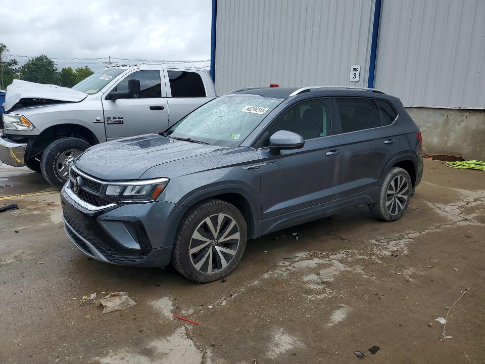 Продажа на аукционе авто 2022 Volkswagen Taos, vin: 3VVWX7B28NM044749, номер лота: 68248916