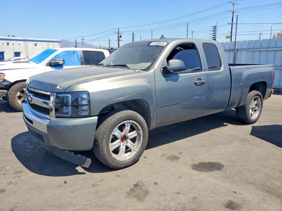 67498826 :رقم المزاد ، 1GCRCREA8BZ452815 vin ، 2011 Chevrolet Silverado مزاد بيع