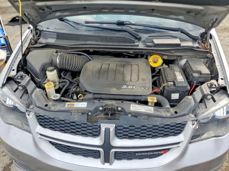 67336076 :رقم المزاد ، 2C4RDGEG0HR786846 vin ، 2017 Dodge Grand Caravan مزاد بيع