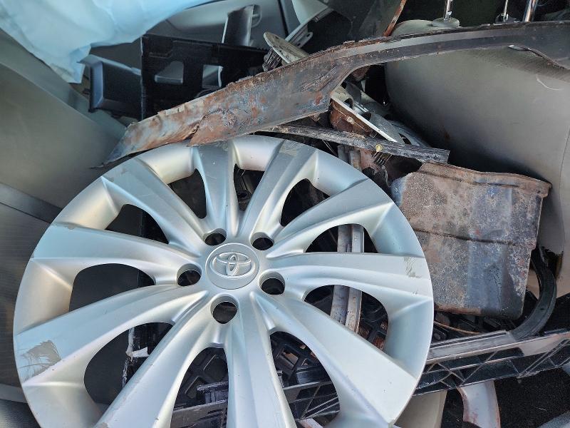 2013 Toyota Corolla მანქანა იყიდება აუქციონზე, vin: 2T1BU4EE4DC968557, აუქციონის ნომერი: 68959056