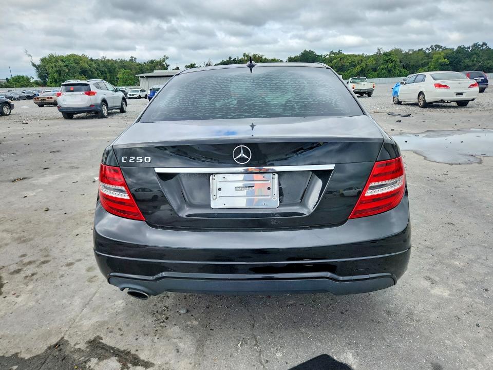 70529186 :رقم المزاد ، WDDGF4HB3DR289148 vin ، 2013 Mercedes-benz C مزاد بيع