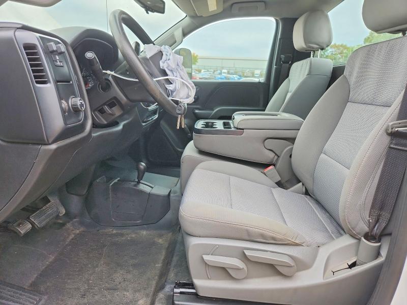 70339686 :رقم المزاد ، 1GC0KUEGXJZ174596 vin ، 2018 Chevrolet Silverado مزاد بيع