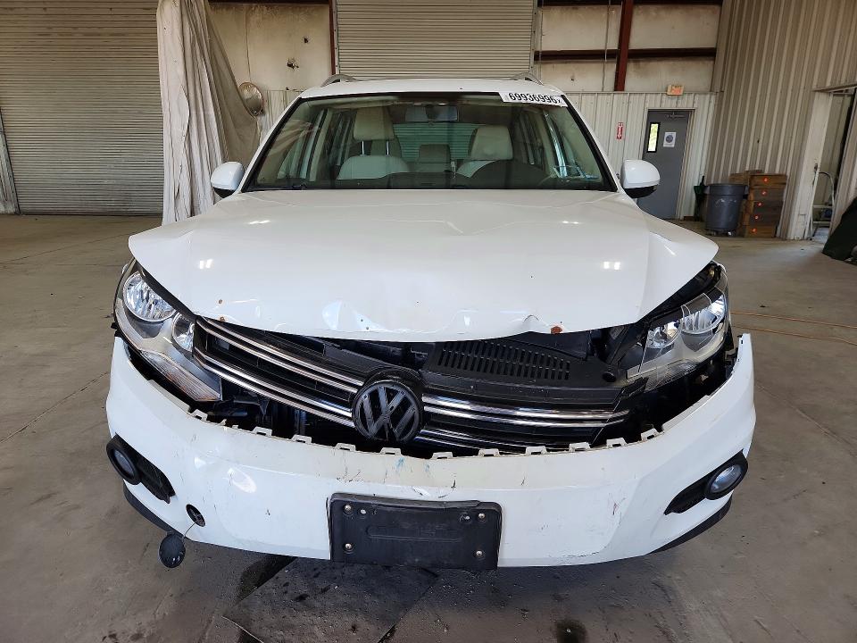Aukcja sprzedaży 2015 Volkswagen Tiguan, vin: WVGBV7AX8FW611264, numer aukcji: 69936996
