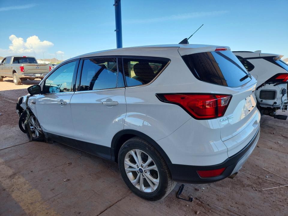 2019 Ford Escape მანქანა იყიდება აუქციონზე, vin: 1FMCU9GD7KUB31478, აუქციონის ნომერი: 68437406
