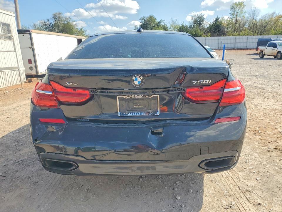 68046696 :رقم المزاد ، WBA7F2C54HG422059 vin ، 2017 Bmw 750 مزاد بيع
