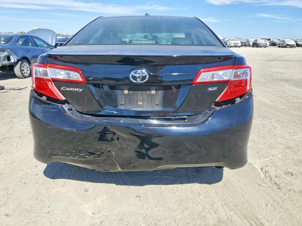Aukcja sprzedaży 2014 Toyota Camry, vin: 4T1BF1FK0EU774282, numer aukcji: 70652306