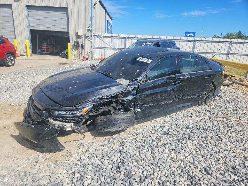 Auction sale of the 2020 Honda Accord, vin: 1HGCV2F35LA019607, lot number: 68156196