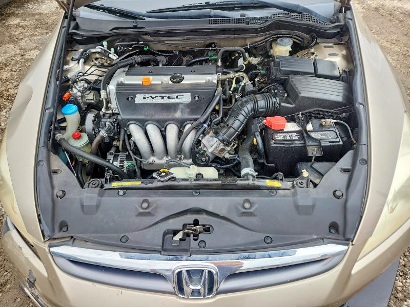 70816496 :رقم المزاد ، JHMCM56496C010752 vin ، 2006 Honda Accord مزاد بيع