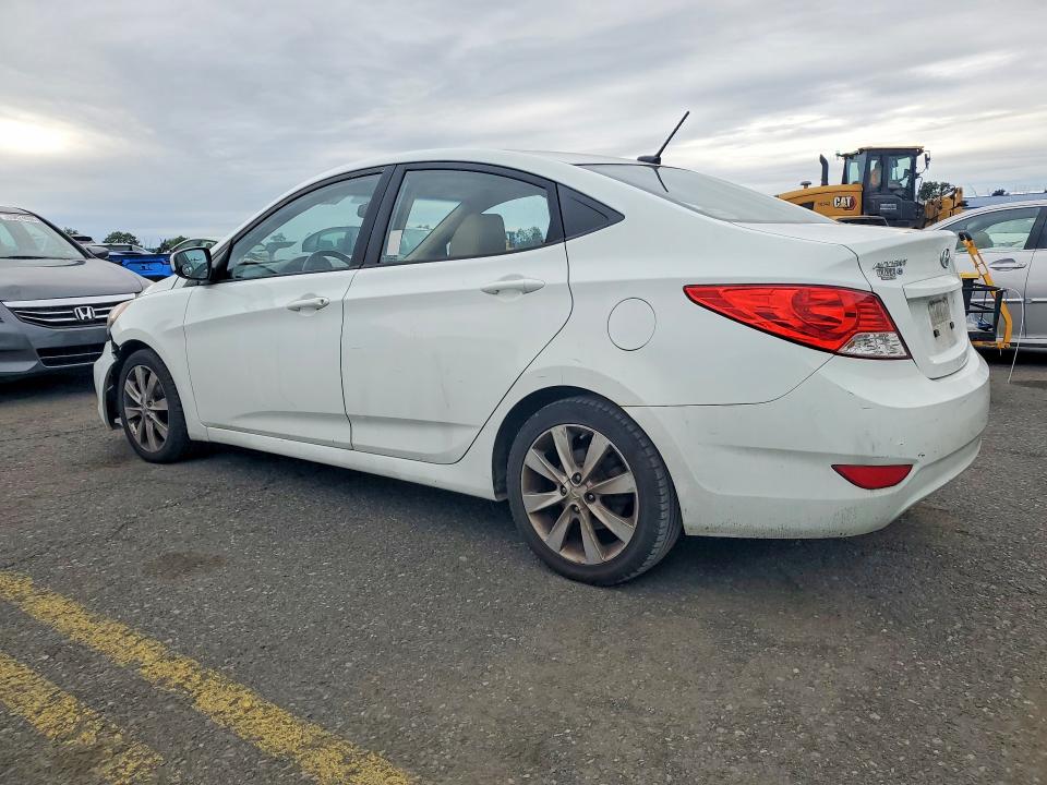 Aukcja sprzedaży 2013 Hyundai Accent, vin: KMHCU4AE5DU435903, numer aukcji: 69684426