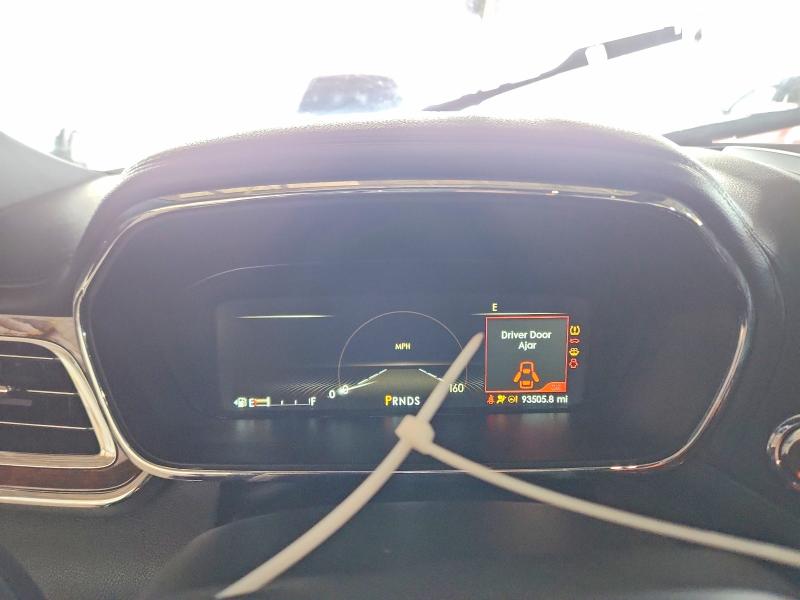69782376 :رقم المزاد ، 1LN6L9NP5J5603747 vin ، 2018 Lincoln Continental مزاد بيع