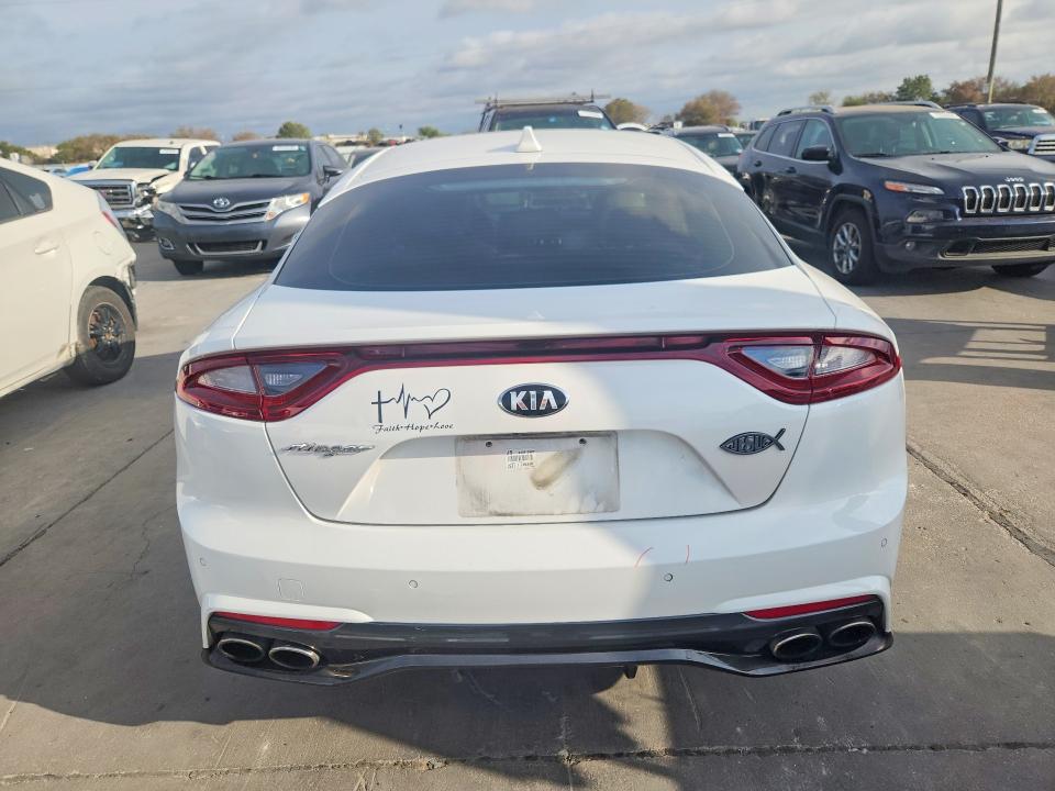 71182996 :رقم المزاد ، KNAE25LA0J6021377 vin ، 2018 Kia Stinger مزاد بيع