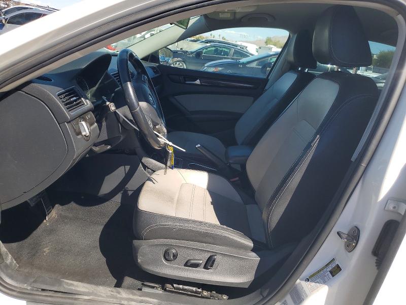68249366 :رقم المزاد ، 1VWBT7A32FC068192 vin ، 2015 Volkswagen Passat مزاد بيع