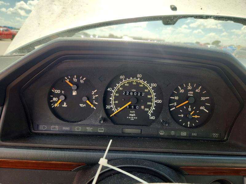 Aukcja sprzedaży 1995 Mercedes-benz E, vin: WDBEB31E0SC218841, numer aukcji: 68780866