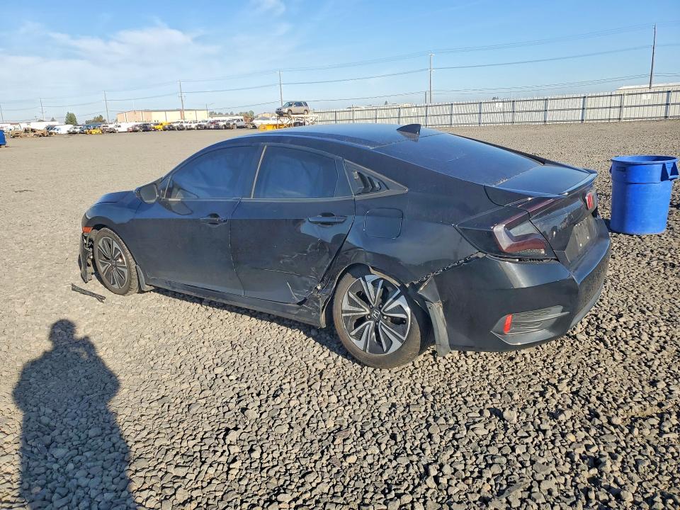 Aukcja sprzedaży 2017 Honda Civic, vin: 2HGFC1F37HH647819, numer aukcji: 69988816