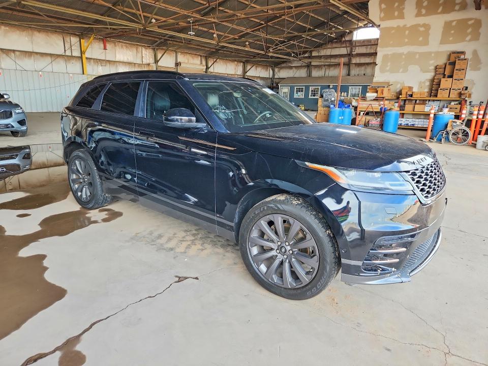 70112896 :رقم المزاد ، SALYL2RX3JA774379 vin ، 2018 Land Rover Range Rover Velar مزاد بيع