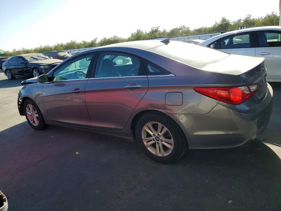 68963226 :رقم المزاد ، 5NPEB4AC9DH710183 vin ، 2013 Hyundai Sonata مزاد بيع