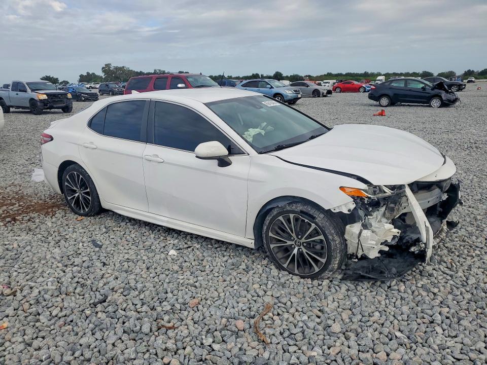2019 Toyota Camry მანქანა იყიდება აუქციონზე, vin: 4T1B11HK0KU792658, აუქციონის ნომერი: 69418486