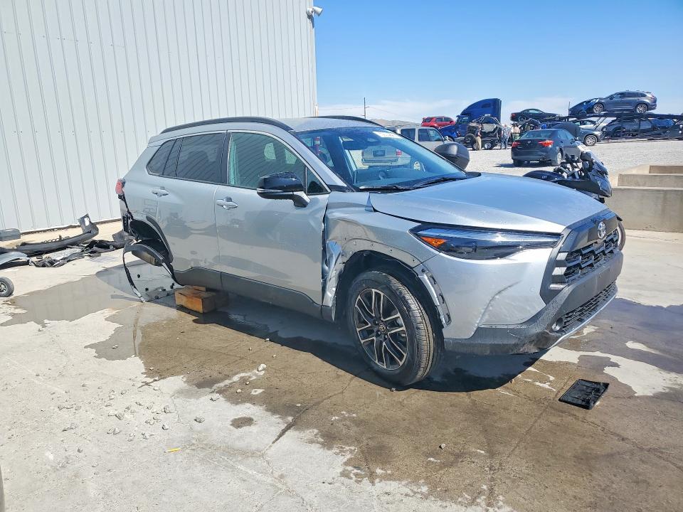 69009206 :رقم المزاد ، 7MUEAAAG6TV208959 vin ، 2026 Toyota Corolla Cross مزاد بيع