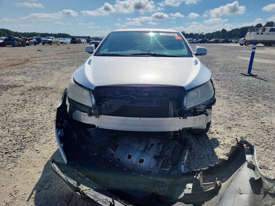 67687766 :رقم المزاد ، 1G4GC5ED3BF325851 vin ، 2011 Buick Lacrosse مزاد بيع