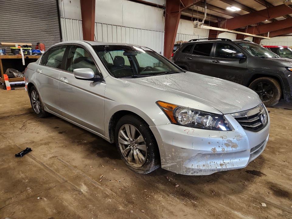 68677896 :رقم المزاد ، 1HGCP2F72CA067918 vin ، 2012 Honda Accord مزاد بيع