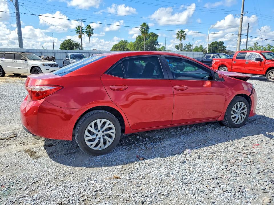 2017 Toyota Corolla მანქანა იყიდება აუქციონზე, vin: 5YFBURHE4HP693206, აუქციონის ნომერი: 69719546