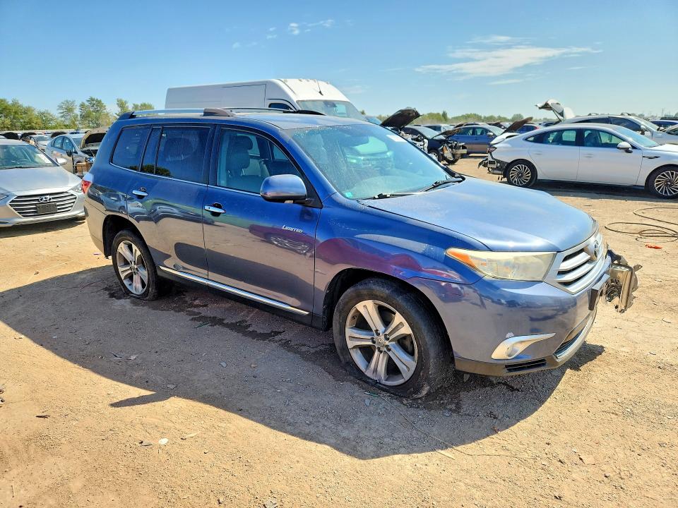 67870686 :رقم المزاد ، 5TDDK3EH3DS236494 vin ، 2013 Toyota Highlander مزاد بيع