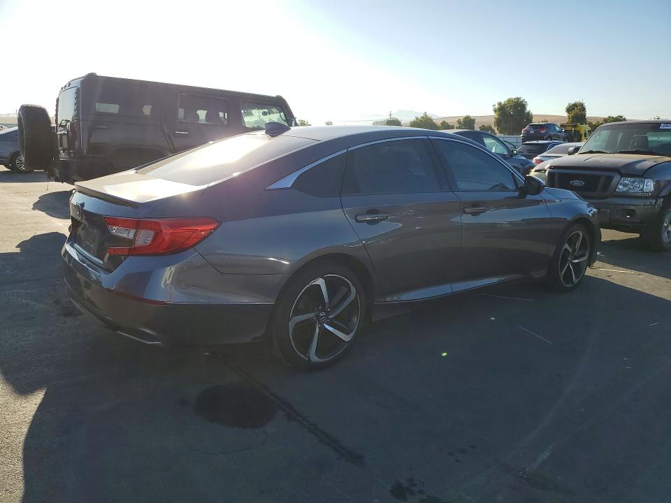 Продажа на аукционе авто 2018 Honda Accord, vin: 1HGCV1F19JA148391, номер лота: 70342516