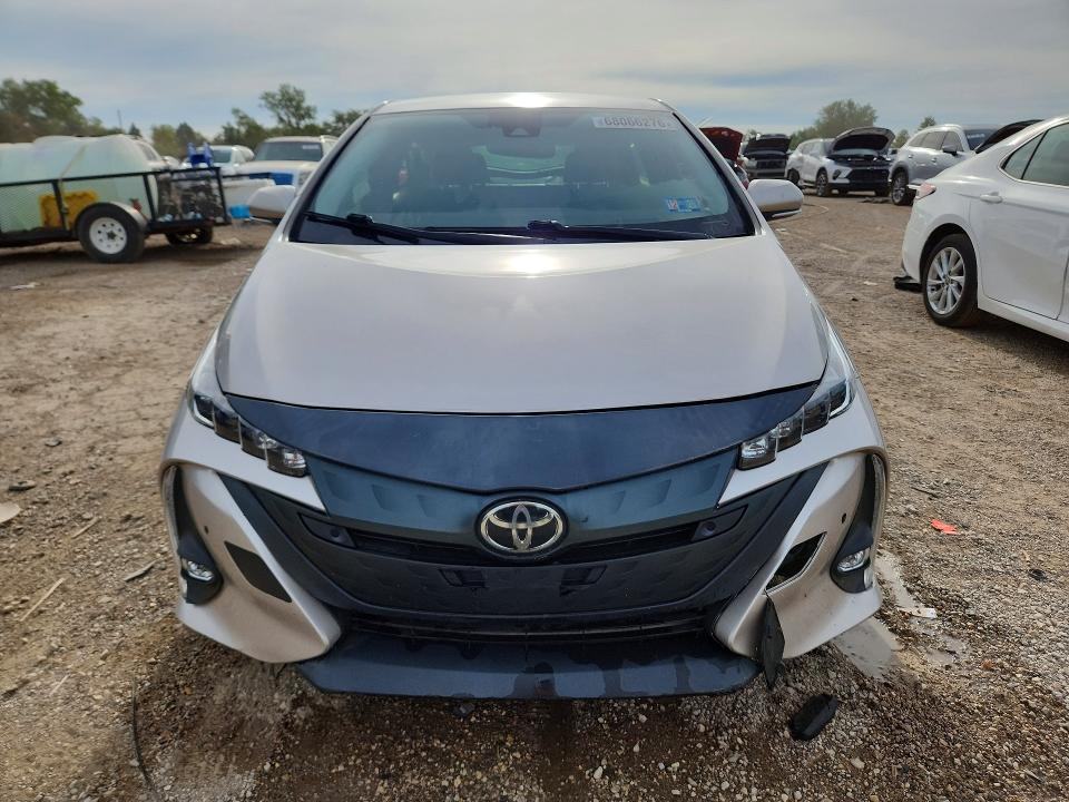 Продаж на аукціоні авто 2019 Toyota Prius Prime, vin: JTDKARFP8K3115073, номер лоту: 68066276