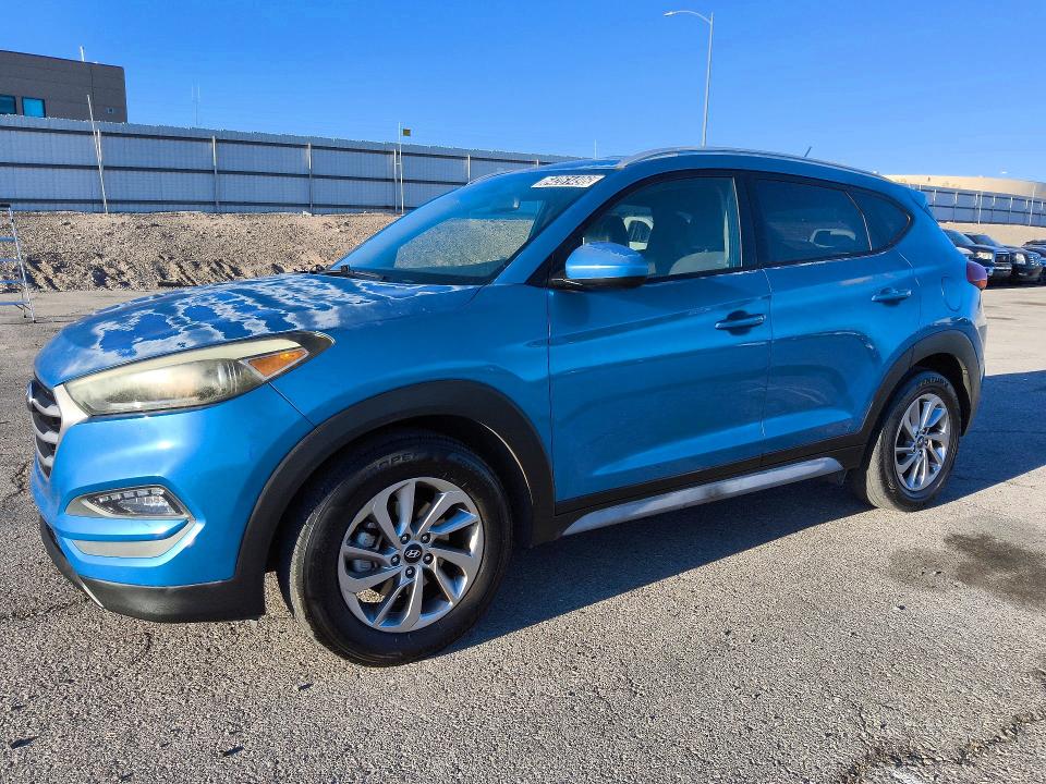 2017 Hyundai Tucson მანქანა იყიდება აუქციონზე, vin: KM8J33A4XHU596006, აუქციონის ნომერი: 64261496