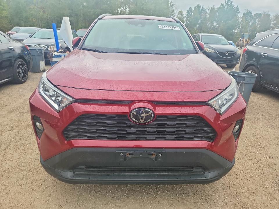 68811756 :رقم المزاد ، 2T3R1RFV1KC045606 vin ، 2019 Toyota Rav4 مزاد بيع
