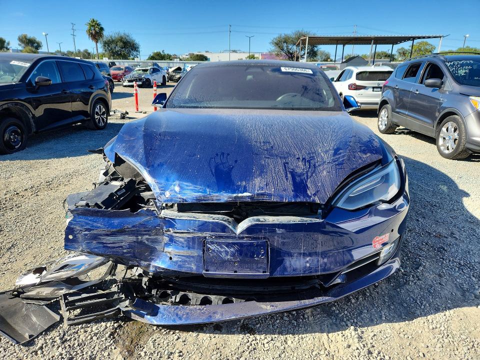 Продаж на аукціоні авто 2018 Tesla Model S, vin: 5YJSA1E29JF246165, номер лоту: 67906366