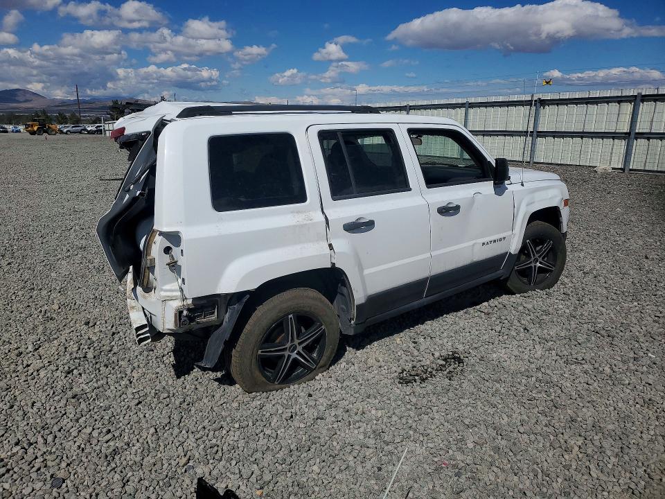 68081546 :رقم المزاد ، 1C4NJPBA1DD186552 vin ، 2013 Jeep Patriot مزاد بيع