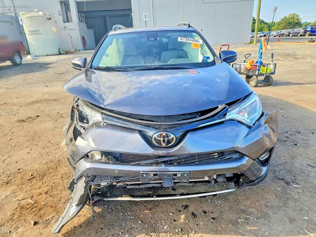 67394406 :رقم المزاد ، JTMRFREV2JJ196842 vin ، 2018 Toyota Rav4 مزاد بيع