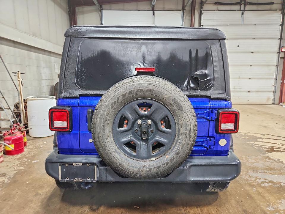 2018 Jeep Wrangler Unlimited მანქანა იყიდება აუქციონზე, vin: 1C4HJXDN6JW201723, აუქციონის ნომერი: 70133966