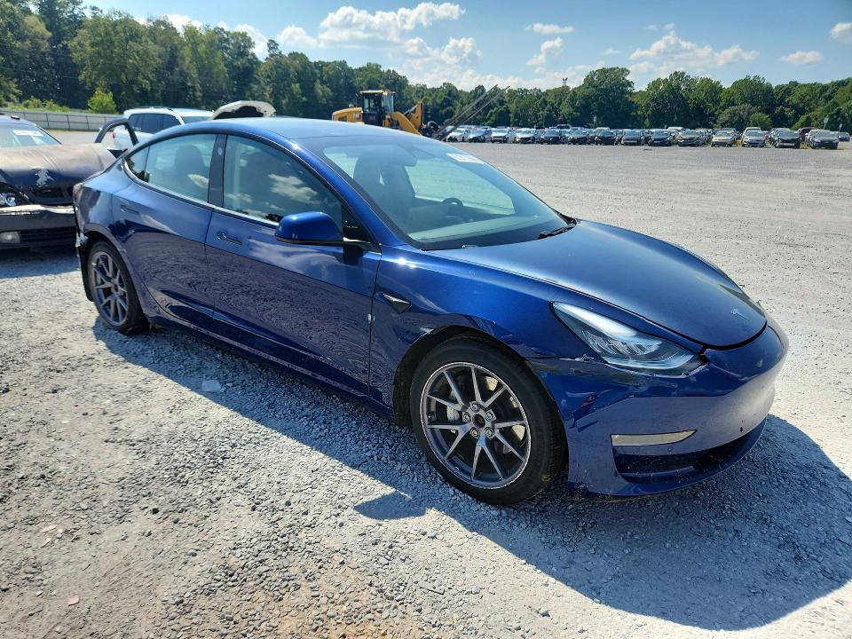 2021 Tesla Model 3 მანქანა იყიდება აუქციონზე, vin: 5YJ3E1EB5MF836828, აუქციონის ნომერი: 67317266