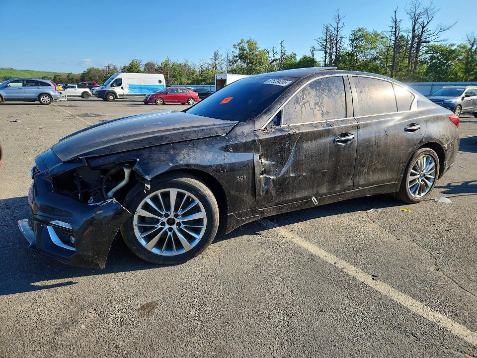 67529456 :رقم المزاد ، JN1EV7AR0KM594147 vin ، 2019 Infiniti Q50 مزاد بيع