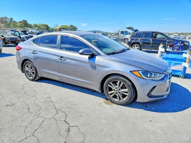 Продажа на аукционе авто 2018 Hyundai Elantra, vin: 5NPD84LF4JH246099, номер лота: 71226536