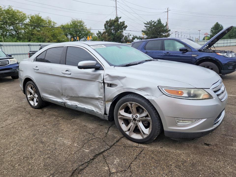 70332486 :رقم المزاد ، 1FAHP2KT4BG112561 vin ، 2011 Ford Taurus مزاد بيع