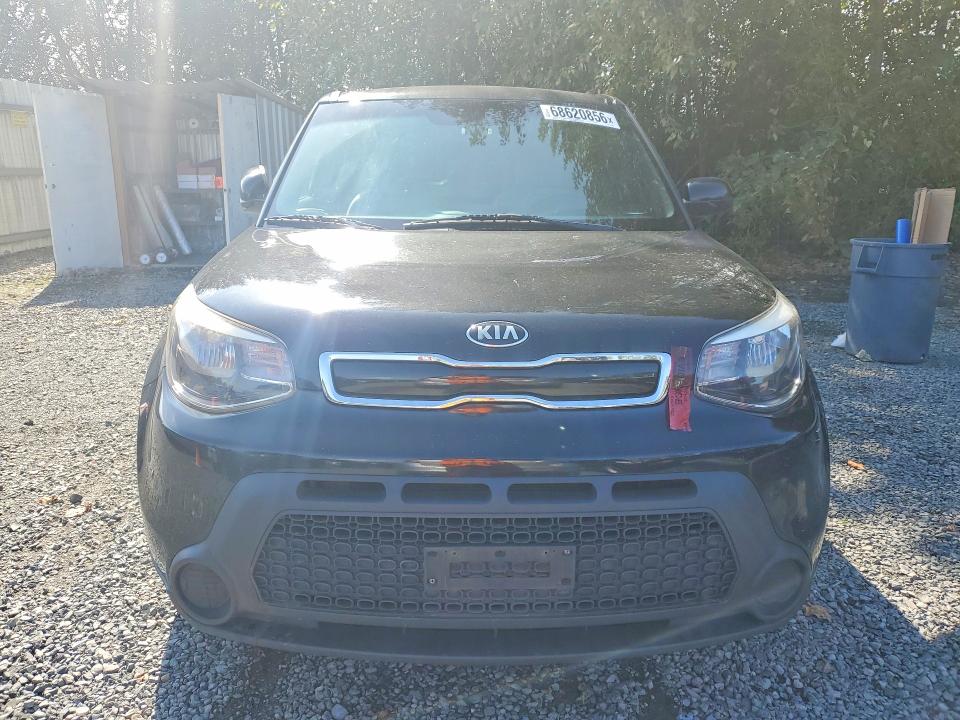 68620856 :رقم المزاد ، KNDJP3A5XF7175108         vin ، 2015 Kia Soul مزاد بيع