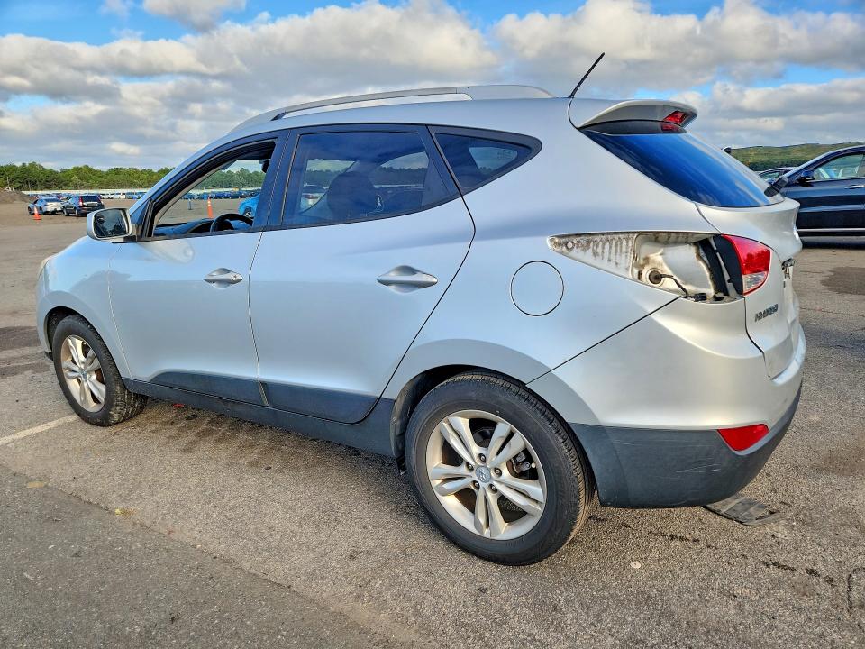 Продажа на аукционе авто 2011 Hyundai Tucson, vin: KM8JU3AC1BU198131, номер лота: 69890986