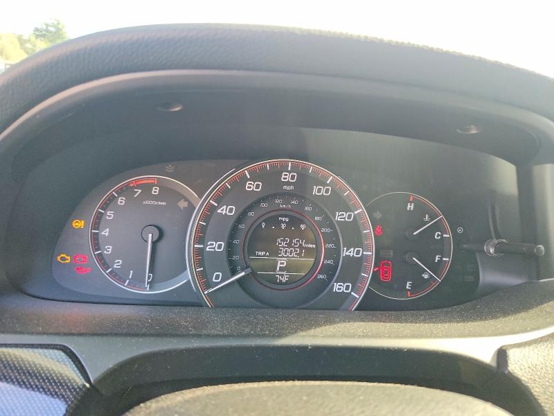 70490286 :رقم المزاد ، 1HGCR2F50FA130480 vin ، 2015 Honda Accord مزاد بيع