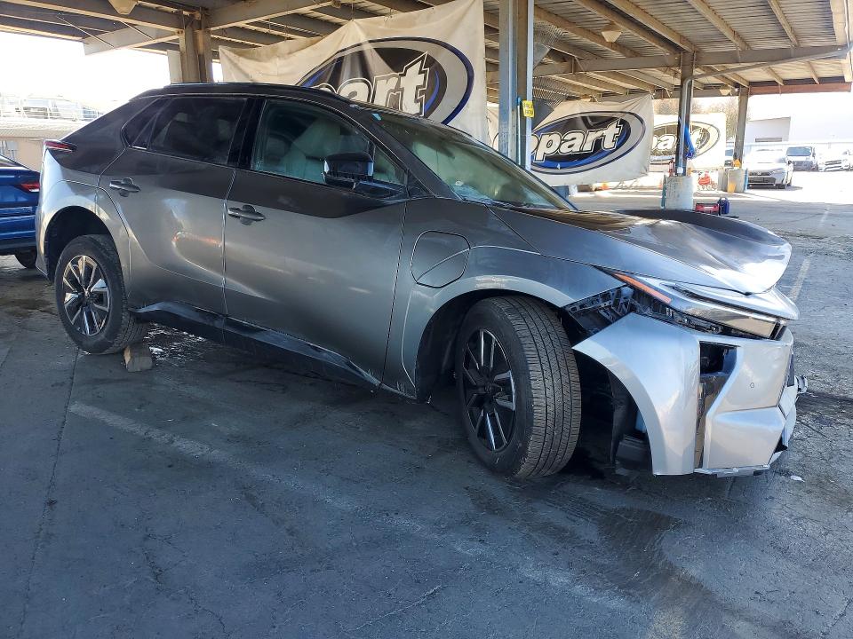 2026 Toyota Bz მანქანა იყიდება აუქციონზე, vin: JTMBCAEB6TA006500, აუქციონის ნომერი: 63289146