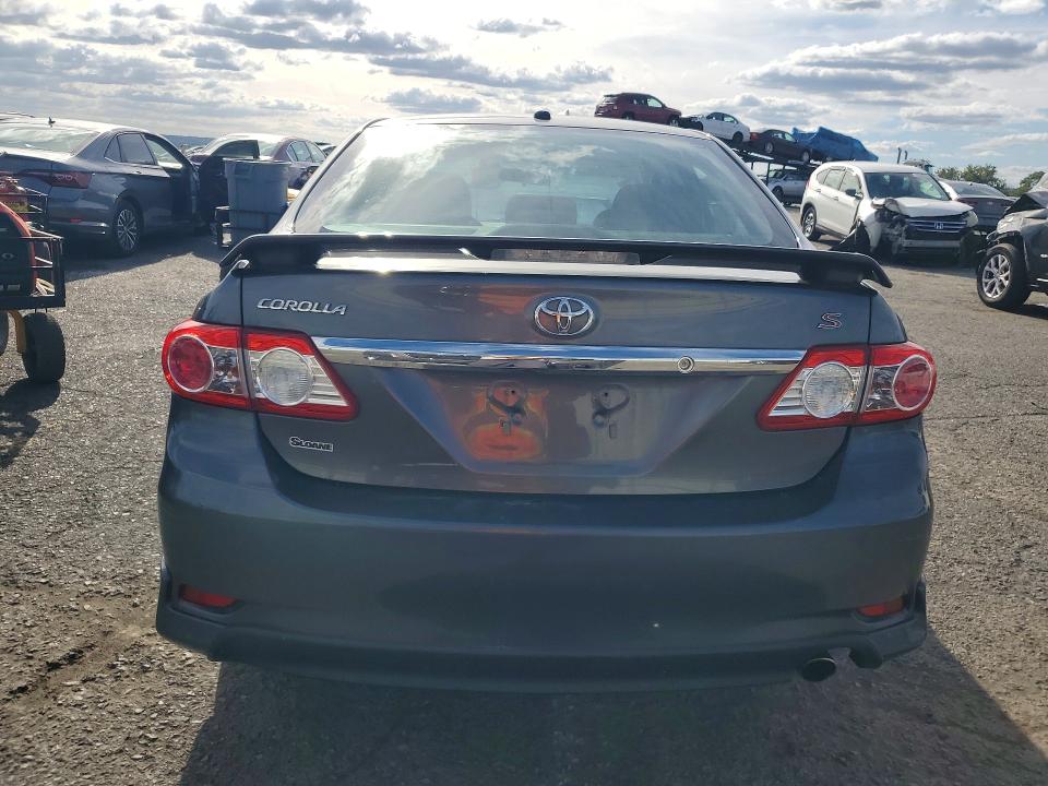 70263266 :رقم المزاد ، 2T1BU4EE3BC580796 vin ، 2011 Toyota Corolla مزاد بيع