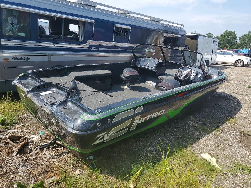 64222756 :رقم المزاد ، BUJ81036D717 vin ، 2017 Nitro Zv21 مزاد بيع