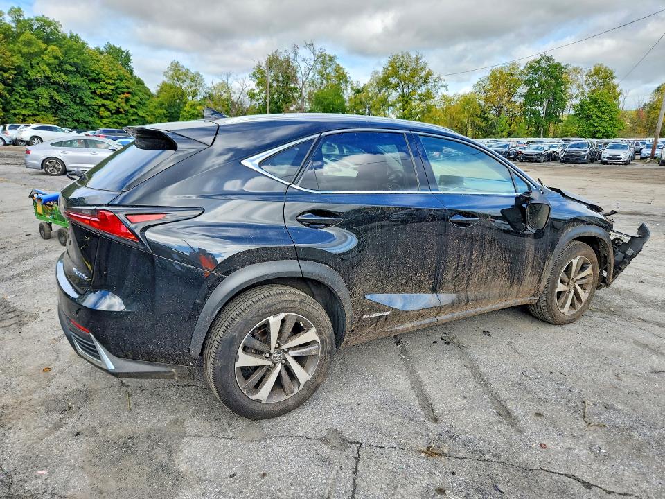 Продаж на аукціоні авто 2018 Lexus Nx, vin: JTJBJRBZ2J2085738, номер лоту: 70984346