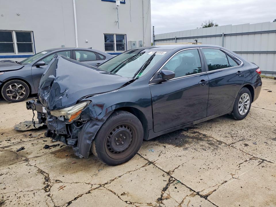 Продаж на аукціоні авто 2016 Toyota Camry, vin: 4T4BF1FK6GR526644, номер лоту: 70520996